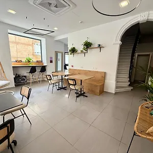 Albergue People & Places, Sliema