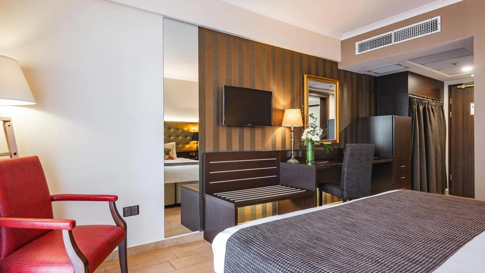 Ax The Victoria Hotel Sliema 4*,  Malta